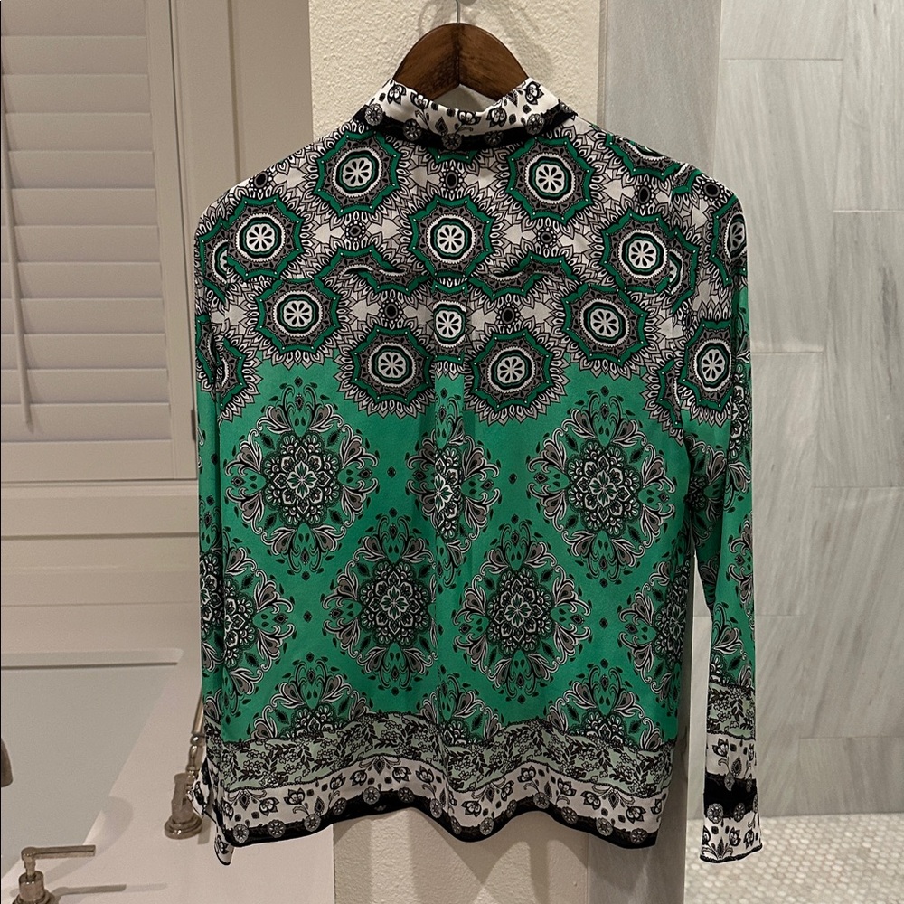 Alice + Olivia Willa Mandala Blouse - Picture 8 of 9